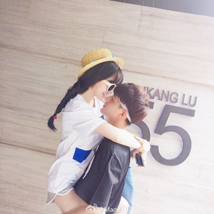 女厕偷拍未删减版
